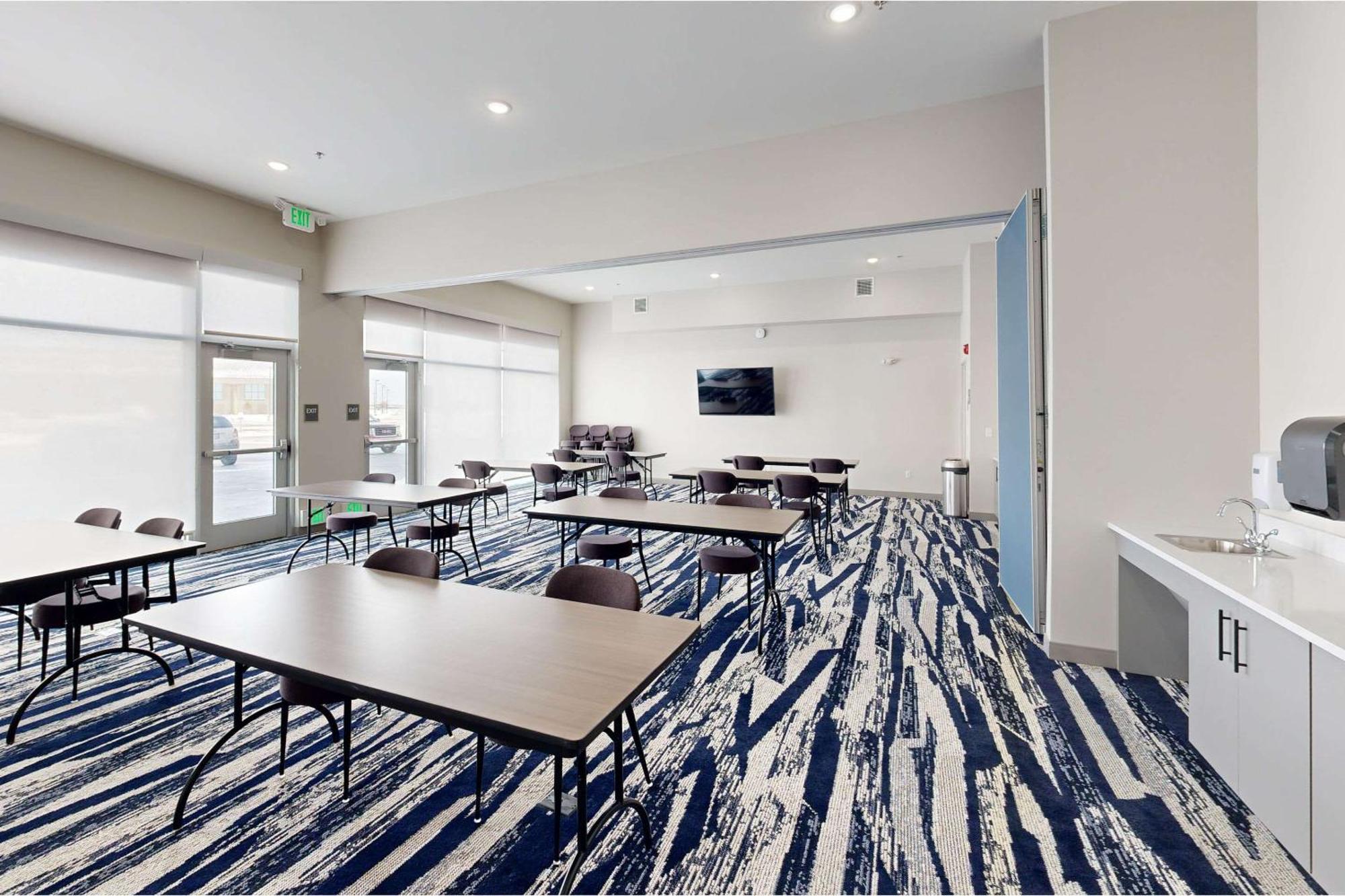 Comfort Inn & Suites At Sanford Sports Complex Су-Фолс Екстер'єр фото